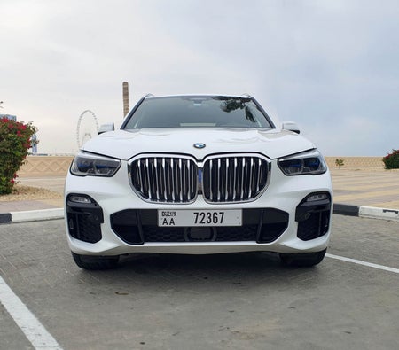 Miete BMW X5 2022 in Dubai