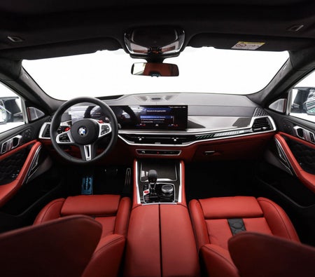 Alquilar BMW Competición X6 M 2024 en Dubai