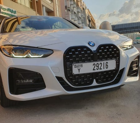 Huur BMW 420i Cabrio 2023 in Dubai