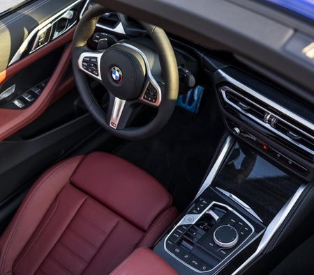 Affitto BMW 420i decappottabile 2024 in Dubai