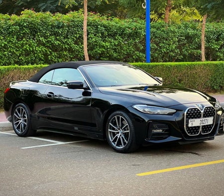 Affitto BMW Kit M convertibile 430i 2024 in Dubai