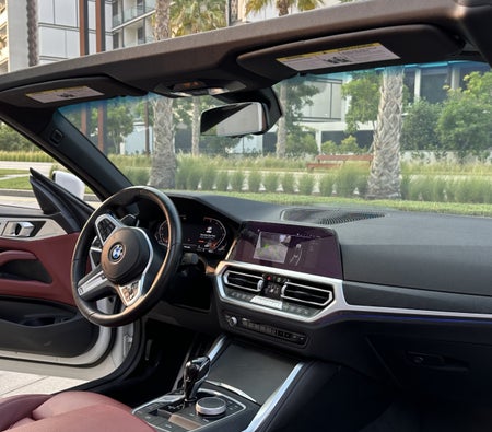 Miete BMW 430i Cabrio 2022 in Dubai
