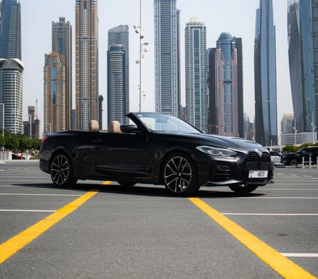 Miete BMW 430i Cabrio 2022 in Dubai