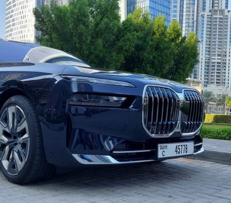 BMW 735i Price in Dubai - Sedan Hire Dubai - BMW Rentals