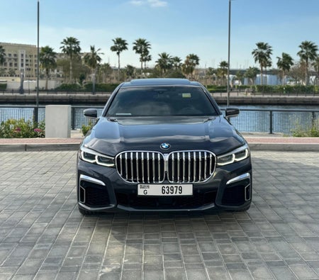 Location BMW 740Li 2020 dans Dubai