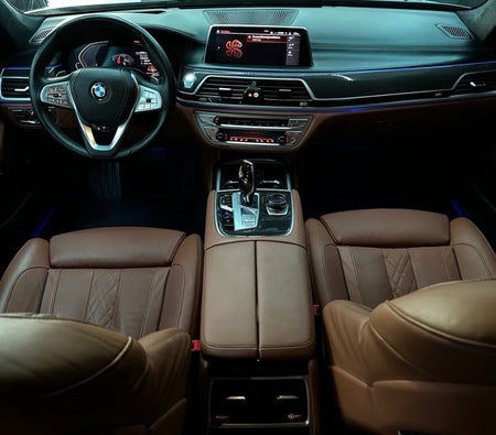 BMW 750Li 2020