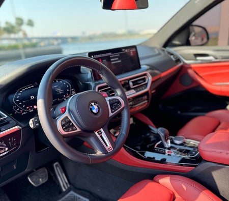 Huur BMW X4 M Competitie 2022 in Dubai