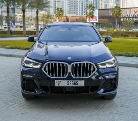 Location BMW X6 xDrive40i 2021 dans Dubai