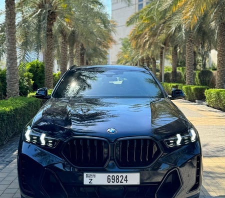 Location BMW X6 2024 dans Dubai