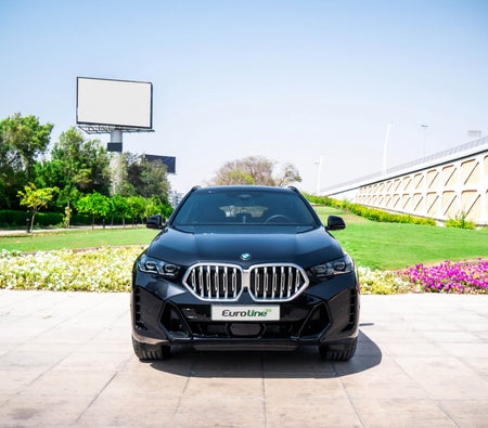 Huur BMW X6 2024 in Abu Dhabi