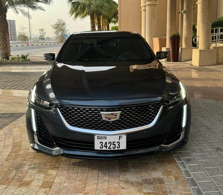 Huur Cadillac CT5 2021 in Dubai