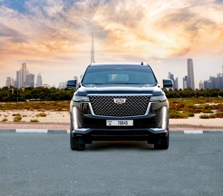 Huur Cadillac Escalade-platina 2023 in Abu Dhabi