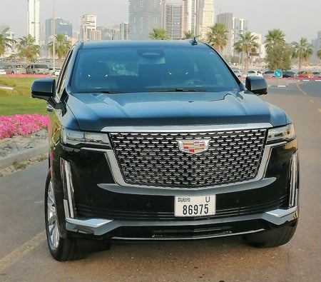 Huur Cadillac Escalade 2022 in Dubai