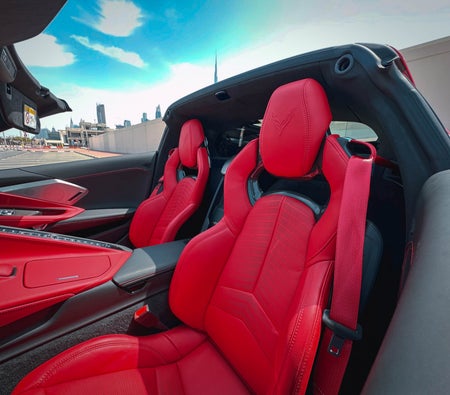 Location Chevrolet Corvette C8 Stingray Cabriolet 2023 dans Dubai