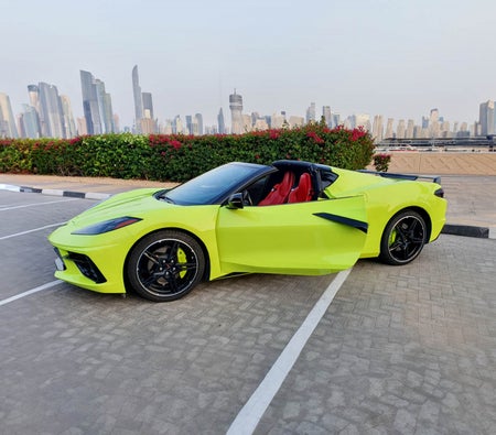 Аренда Шевроле Кабриолет Corvette C8 Stingray 2022 в Дубай