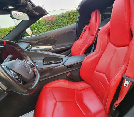 Miete Chevrolet Corvette C8 Stingray Coupé 2022 in Dubai