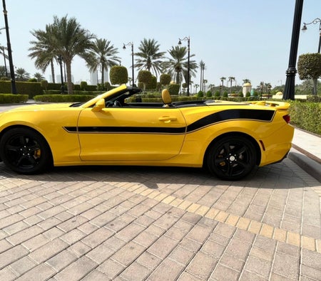 Alquilar Chevrolet Camaro ZL1 Kit Cabrio V6 2020 en Abu Dhabi