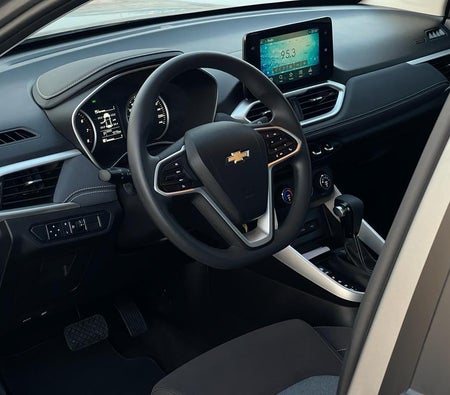 Miete Chevrolet Captiva 2023 in Dubai
