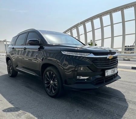 Alquilar Chevrolet Captiva 7 plazas 2024 en Dubai