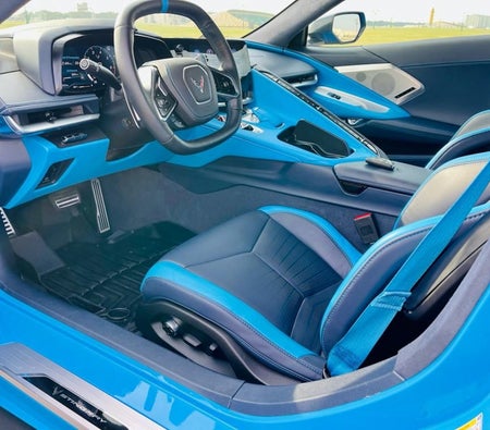 Miete Chevrolet Corvette C8 Stingray Cabrio 2022 in Dubai