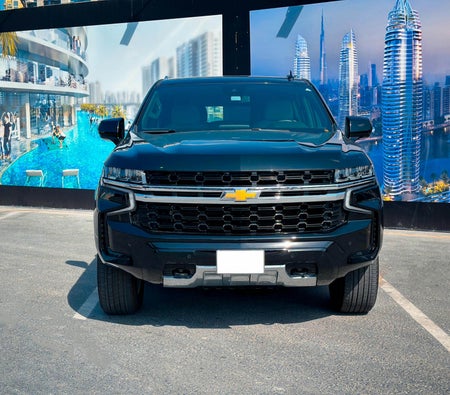 Alquilar Chevrolet Suburbano 2023 en Sharjah