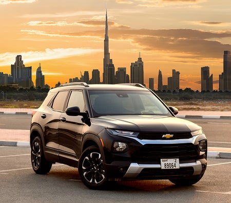 Location Chevrolet Pionnier 5 places 2022 dans Dubai