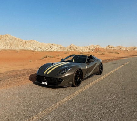 Miete Ferrari 812 GTS Spider Novitec 2022 in Dubai