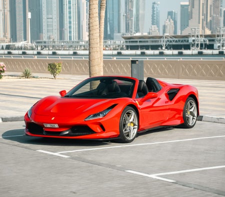 Huur Ferrari F8 Tributo Spider 2022 in Dubai