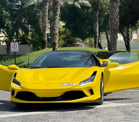 Location Ferrari F8 Tributo 2022 dans Dubai
