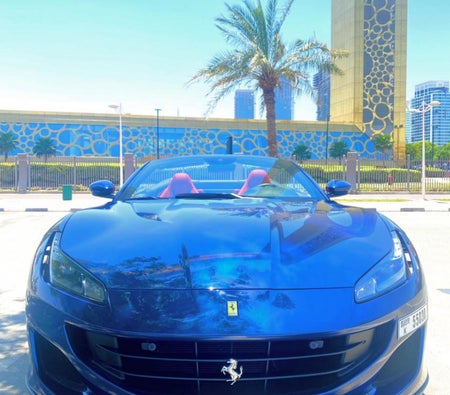 Location Ferrari Portofino 2020 dans Dubai