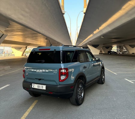 Huur Ford Bronco 2021 in Dubai