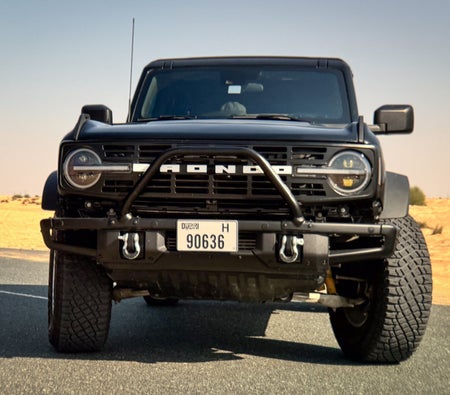Huur Ford Bronco 2022 in Dubai