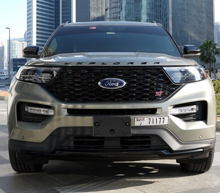 Huur Ford Ontdekkingsreiziger 2021 in Dubai