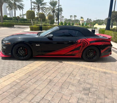 Miete Ford Mustang EcoBoost Cabrio V4 2020 in Abu Dhabi
