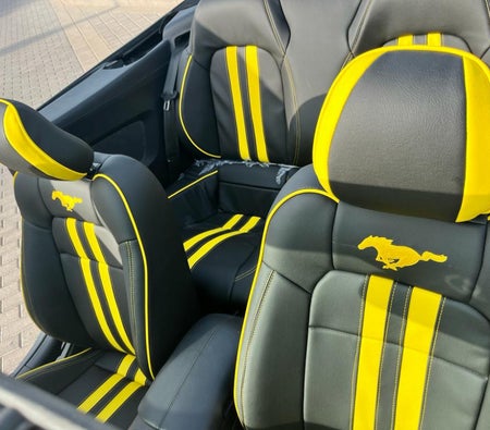 Аренда Форд Mustang EcoBoost Convertible V4 2019 в Дубай