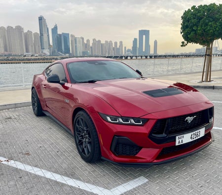 Аренда Форд Мустанг GT Купе V8 2024 в Дубай