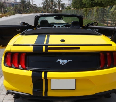 Location Gué Mustang EcoBoost Décapotable V4 2020 dans Dubai