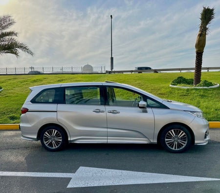 Kira Honda Odyssey 2020 içinde Dubai