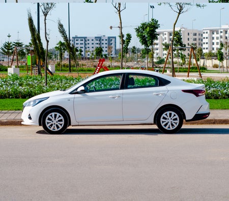 Alquilar Hyundai Acento 2023 en Casablanca