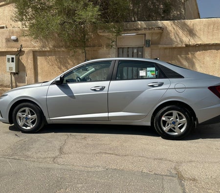 Miete Hyundai Akzent 2024 in Riad
