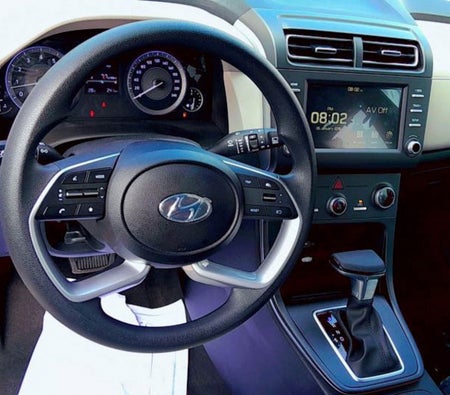 Kira Hyundai Girit 5 Kişilik 2024 içinde Dubai