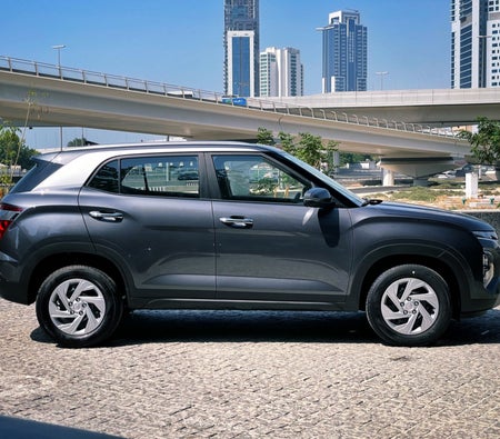 Location Hyundai Crète 5 places 2023 dans Abu Dhabi