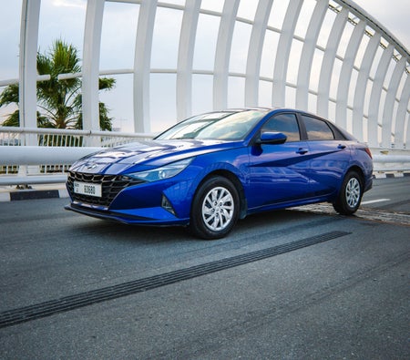 Alquilar Hyundai Elantra 2022 en Dubai