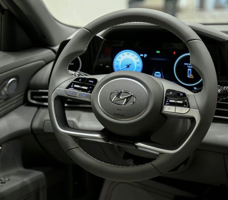 Miete Hyundai Elantra 2023 in Riad