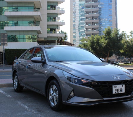 Miete Hyundai Elantra 2023 in Dubai
