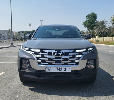Huur Hyundai Santa Cruz 2022 in Dubai