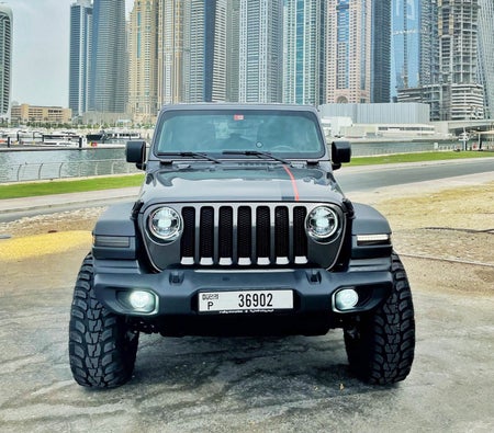 Affitto Jeep Wrangler Edizione Speciale 2021 in Dubai