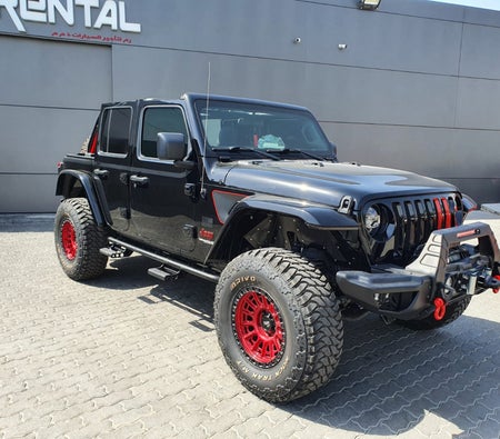 Affitto Jeep Wrangler Unlimited Rubicone 4xe 2022 in Dubai