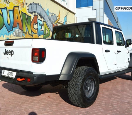 Jeep Gladiator Price in Dubai - Pickup Truck Hire Dubai - Jeep Rentals