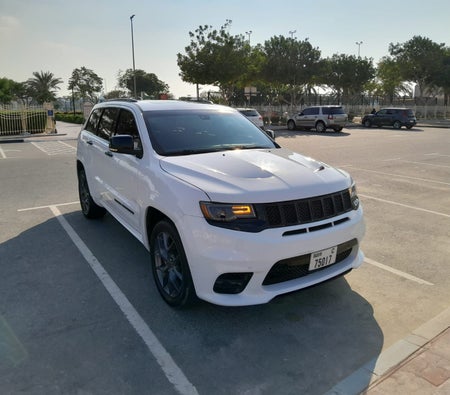 Location Jeep Grand Cherokee 2020 dans Dubai